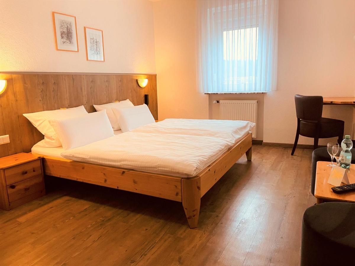 Hotel Orthwein -Kostenfreie Parkplaetze- Cölbe Εξωτερικό φωτογραφία