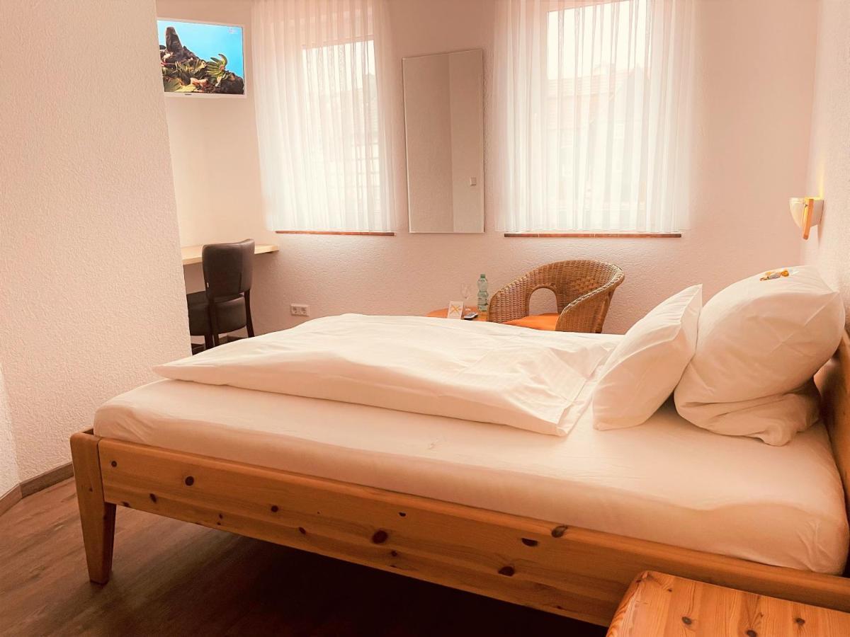 Hotel Orthwein -Kostenfreie Parkplaetze- Cölbe Εξωτερικό φωτογραφία