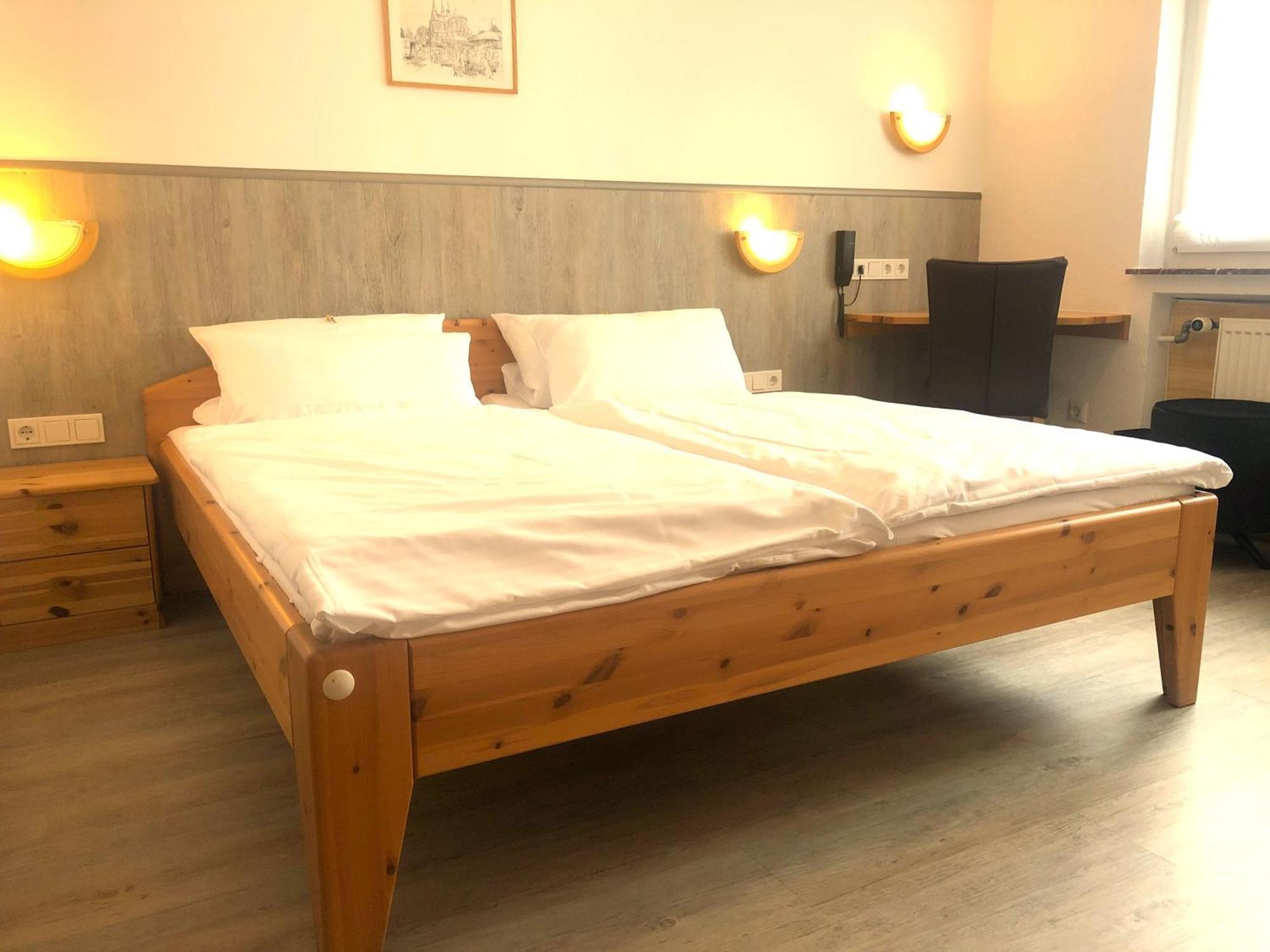 Hotel Orthwein -Kostenfreie Parkplaetze- Cölbe Εξωτερικό φωτογραφία